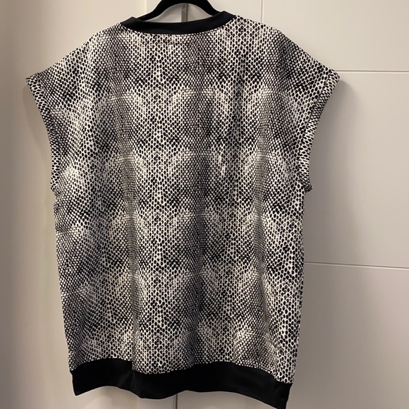 Adidas Snake Print Crew Cap Sleeve Sweatshirt - Picture 2 of 4